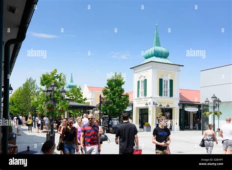 mcarthurglen austria.